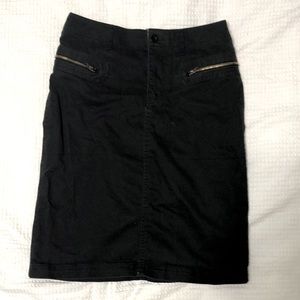 Women SZ 4/SM black skirt pencil real pockets